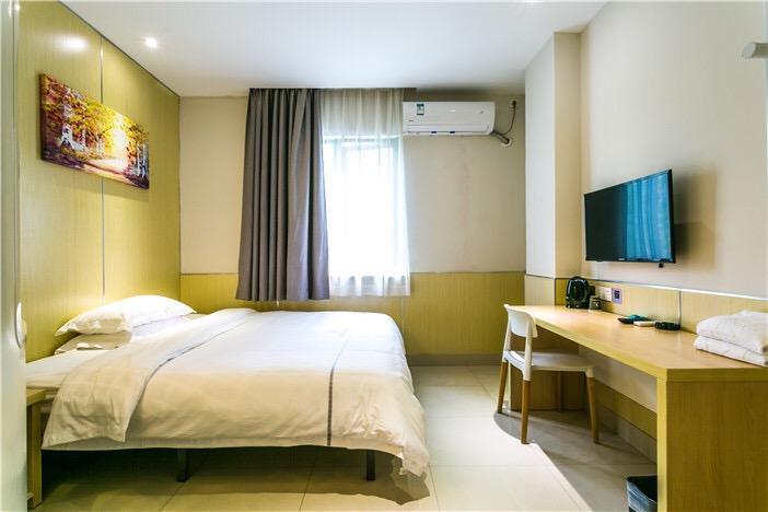 100 Inn Plus Pudong Airport Hotel Shanghái Exterior foto