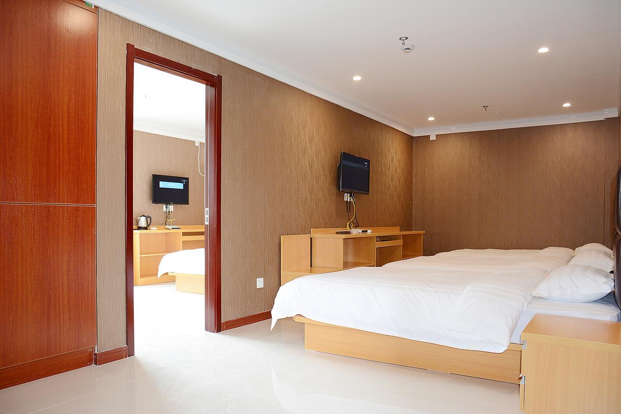 100 Inn Plus Pudong Airport Hotel Shanghái Exterior foto